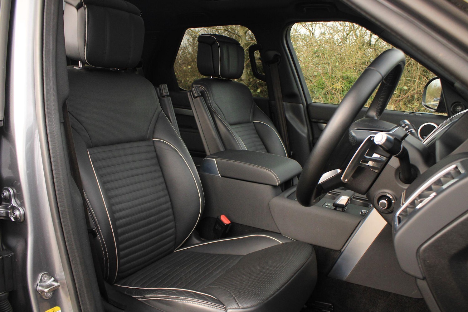 Used Land Rover Discovery 2021 for sale - 77883329: Photo 4