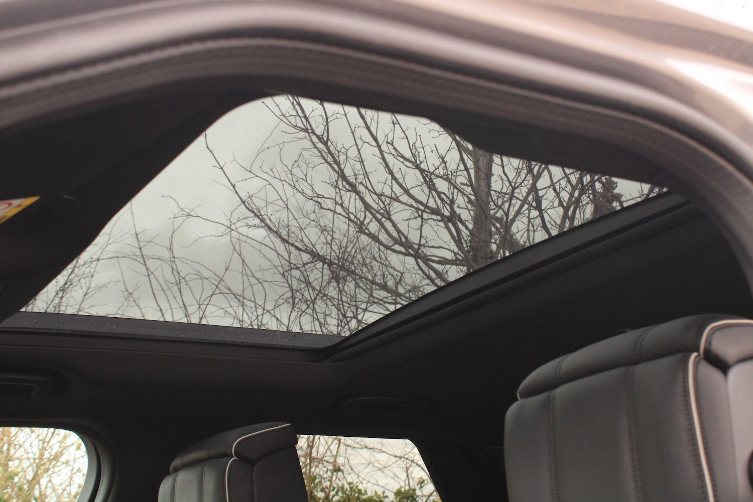 Used Land Rover Discovery 2021 for sale - 77883329: Photo 6