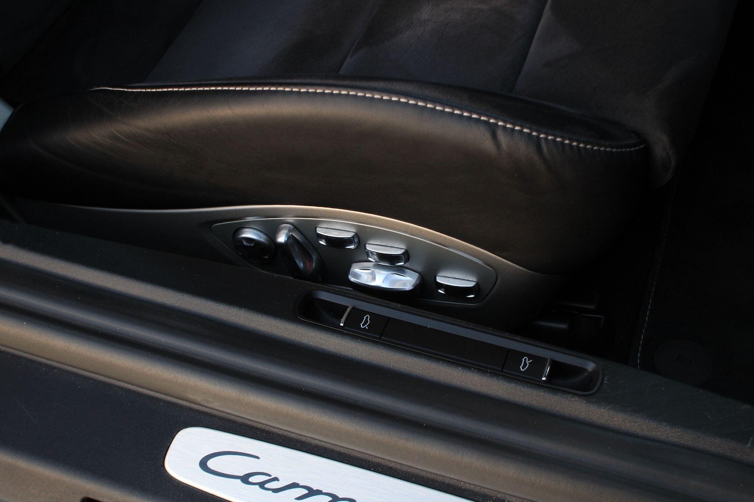 Used Porsche 911 2018 for sale - 76608276: Photo 32