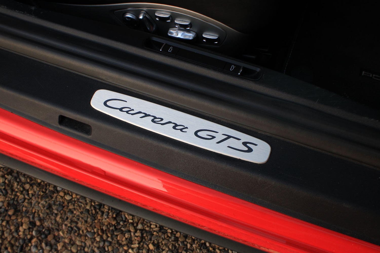 Used Porsche 911 2018 for sale - 76608276: Photo 38