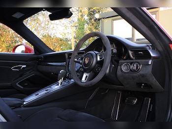 Used Porsche 911 2018 for sale - 76608276: Photo