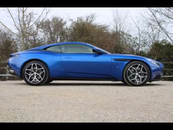 Used Aston Martin DB11 2019 for sale - 74110397: Photo