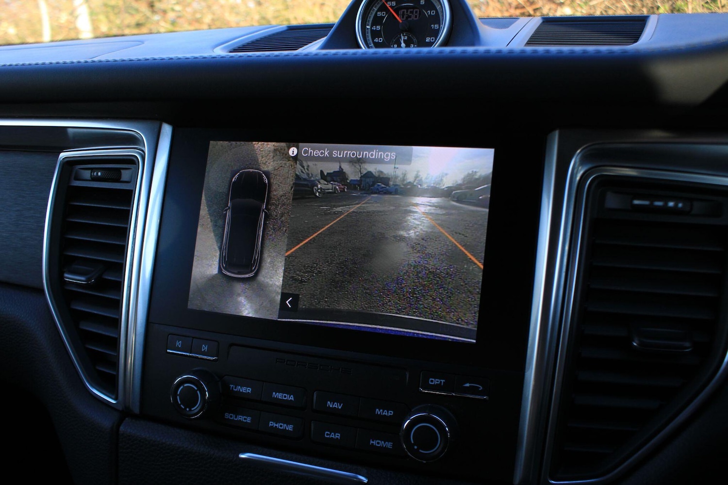 Used Porsche Macan 2017 for sale - 77202629: Photo 15