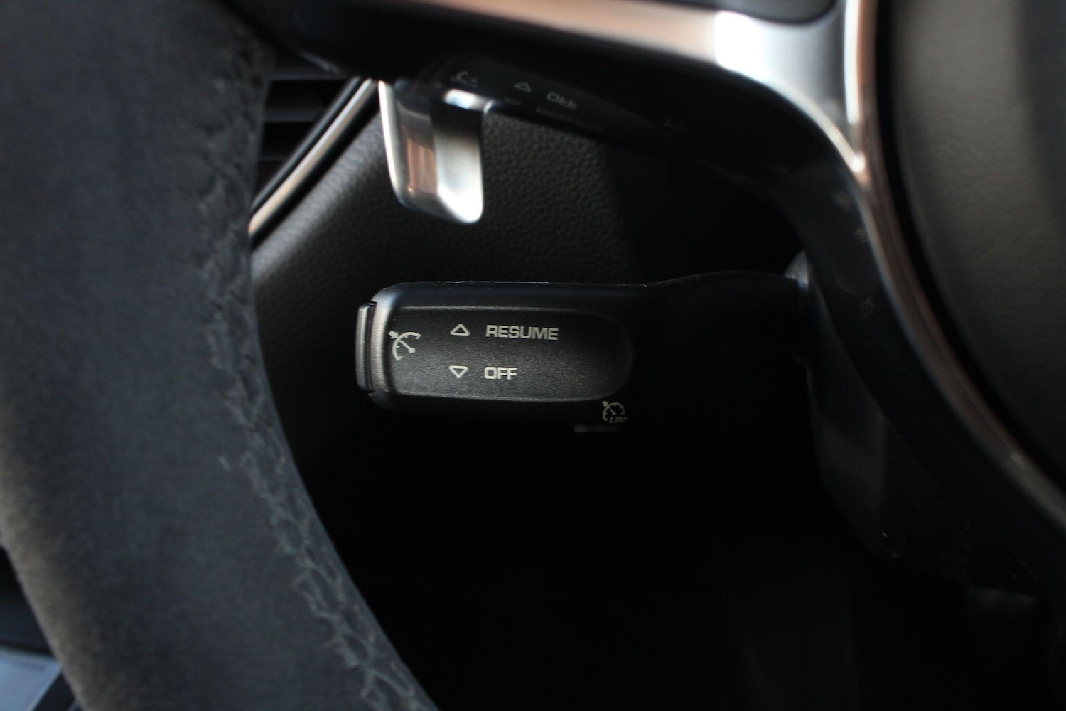 Used Porsche Macan 2017 for sale - 77202629: Photo 34