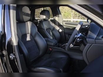 Used Porsche Macan 2017 for sale - 77202629: Photo