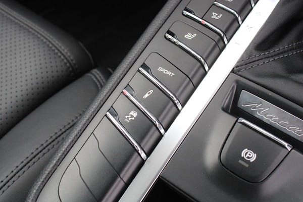 Used Porsche Macan 2015 for sale - 75589515: Photo 23