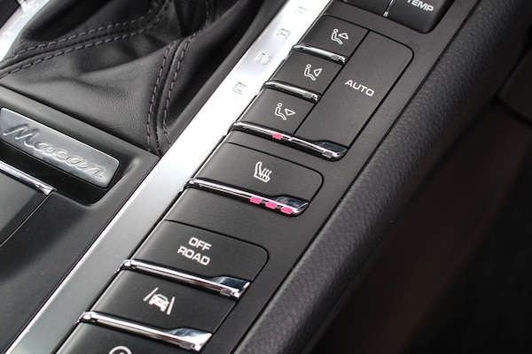 Used Porsche Macan 2015 for sale - 75589515: Photo 24