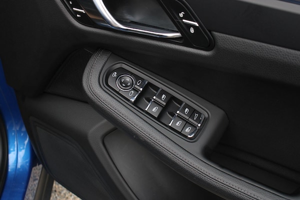 Used Porsche Macan 2015 for sale - 75589515: Photo 34