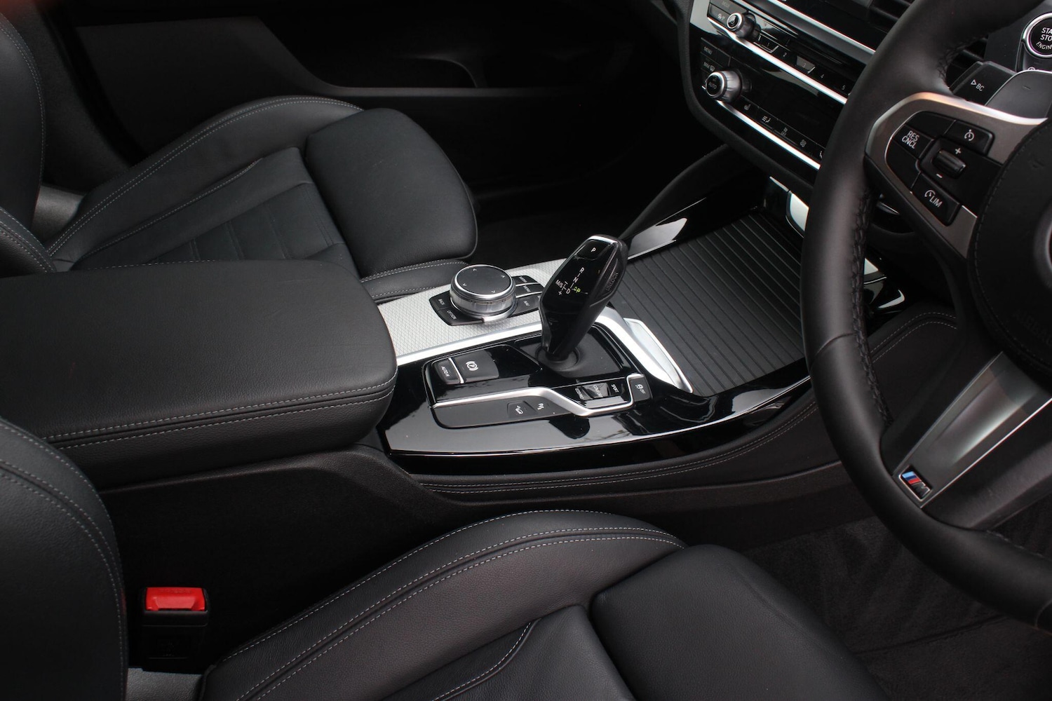 Used BMW X4 2018 for sale - 76991950: Photo 25