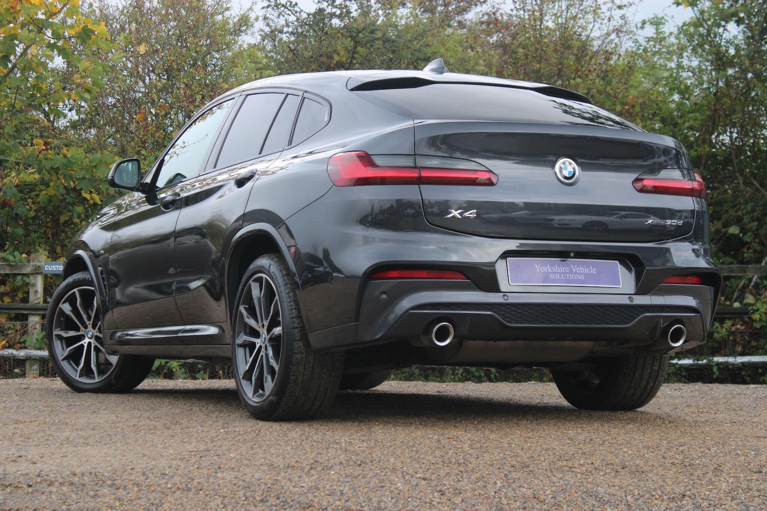 Used BMW X4 2018 for sale - 76991950: Photo 3