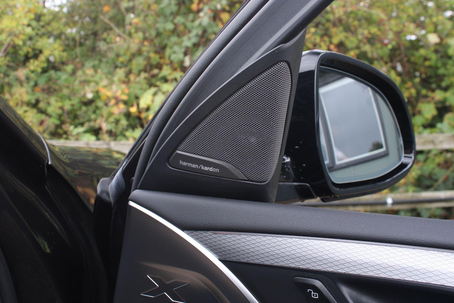 Used BMW X4 2018 for sale - 76991950: Photo 8