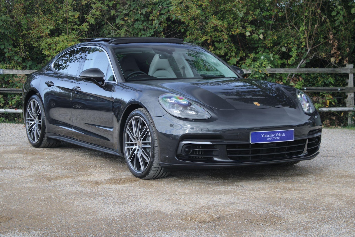 Used Porsche Panamera 2016 for sale - 76214097: Photo 17