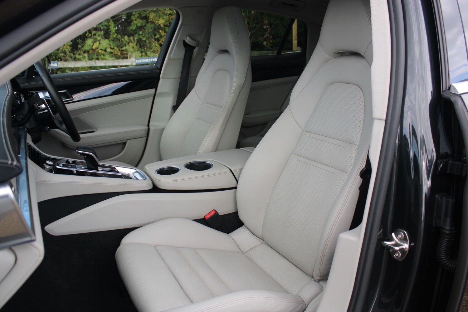 Used Porsche Panamera 2016 for sale - 76214097: Photo 21