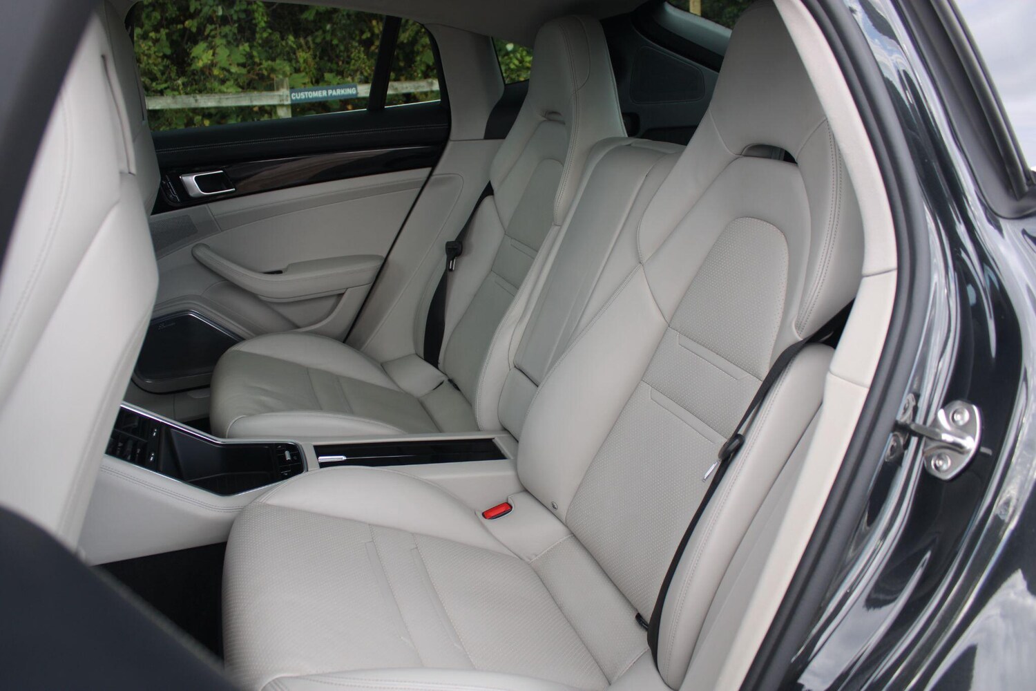 Used Porsche Panamera 2016 for sale - 76214097: Photo 24