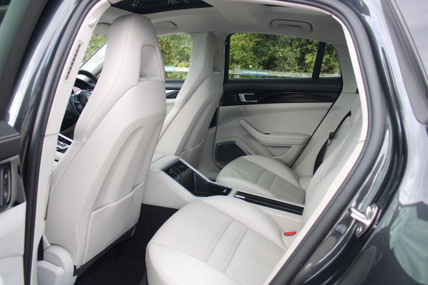 Used Porsche Panamera 2016 for sale - 76214097: Photo 25