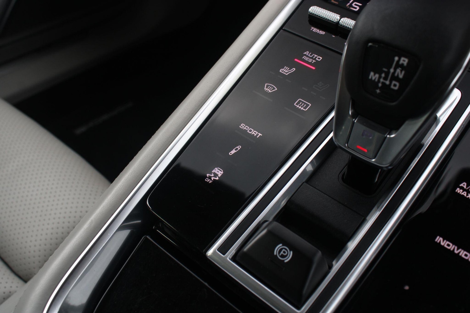 Used Porsche Panamera 2016 for sale - 76214097: Photo 36