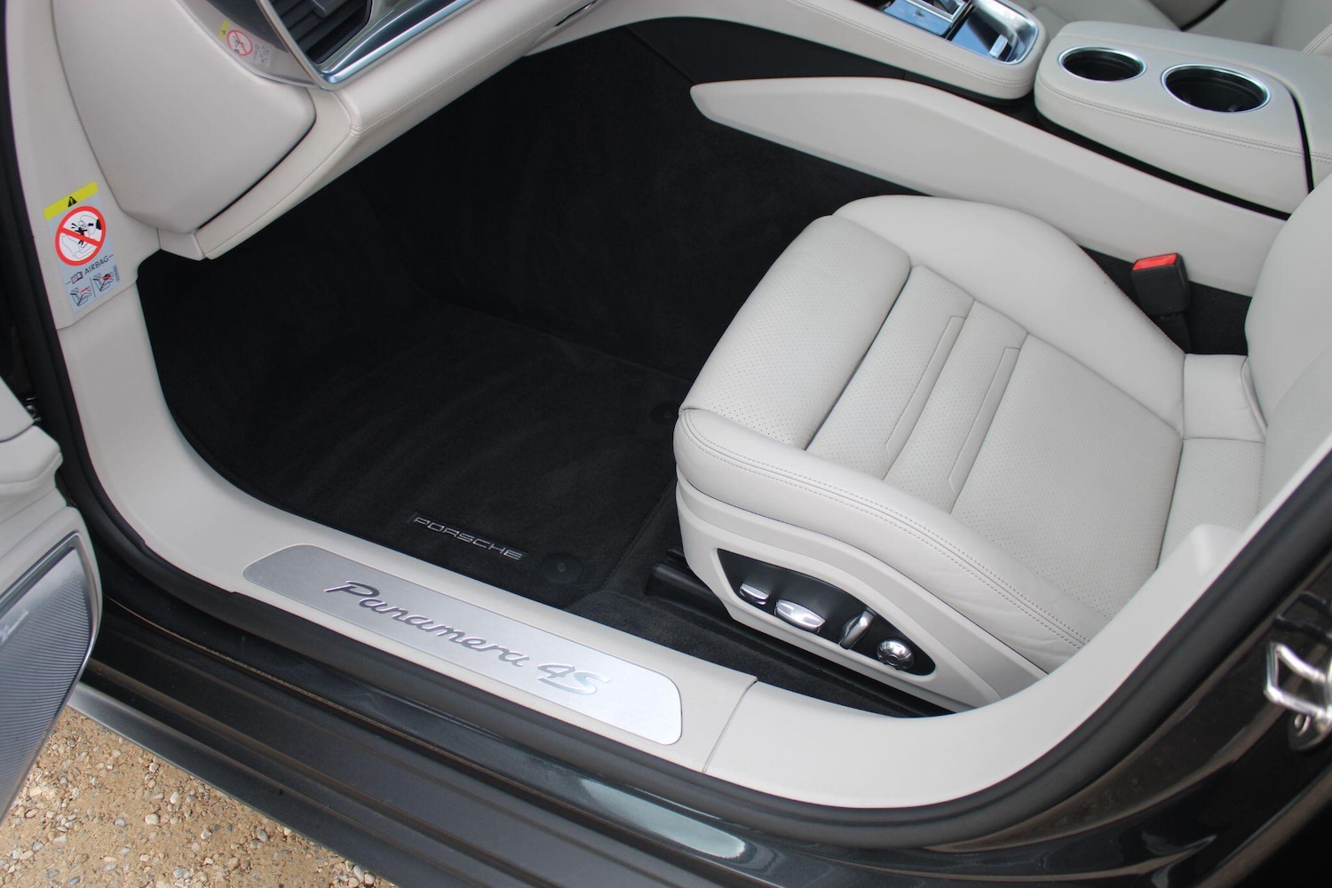 Used Porsche Panamera 2016 for sale - 76214097: Photo 39