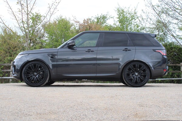 Used Land Rover Range Rover Sport 2018 for sale - 74465648: Photo 18
