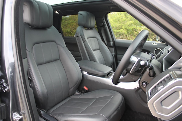 Used Land Rover Range Rover Sport 2018 for sale - 74465648: Photo 4