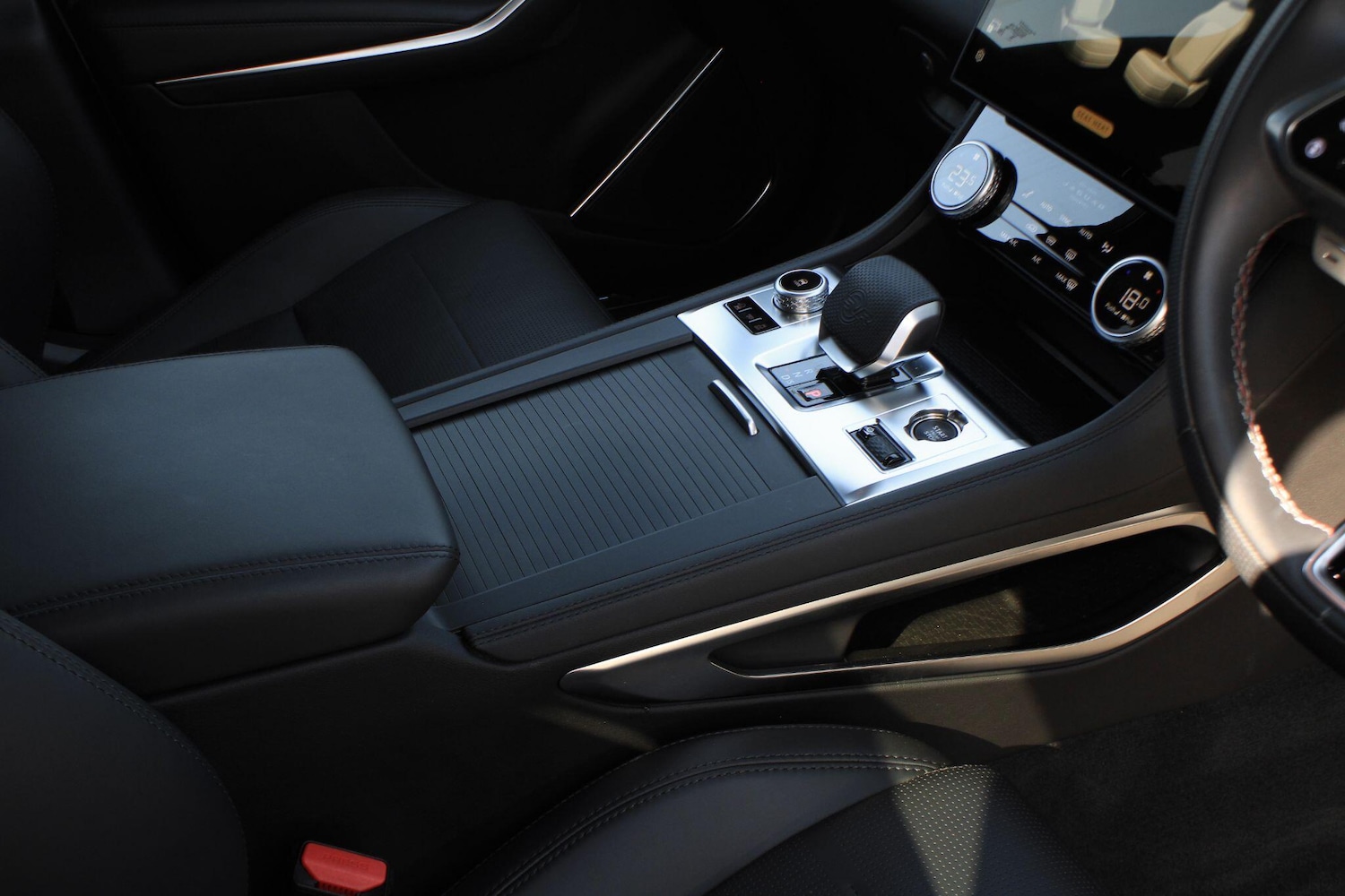 Used Jaguar F-Pace 2024 for sale - 78171379: Photo 26