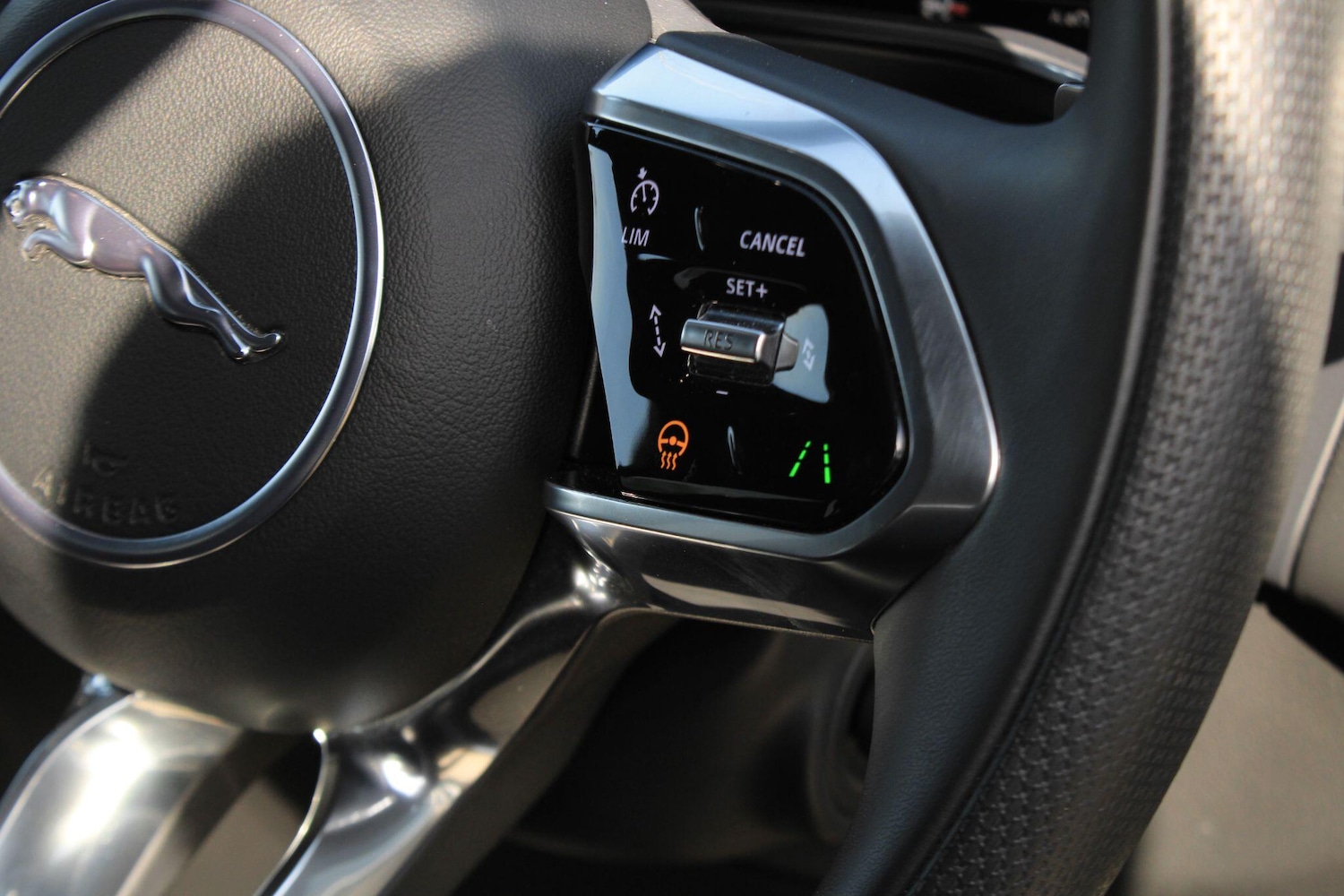 Used Jaguar F-Pace 2024 for sale - 78171379: Photo 27