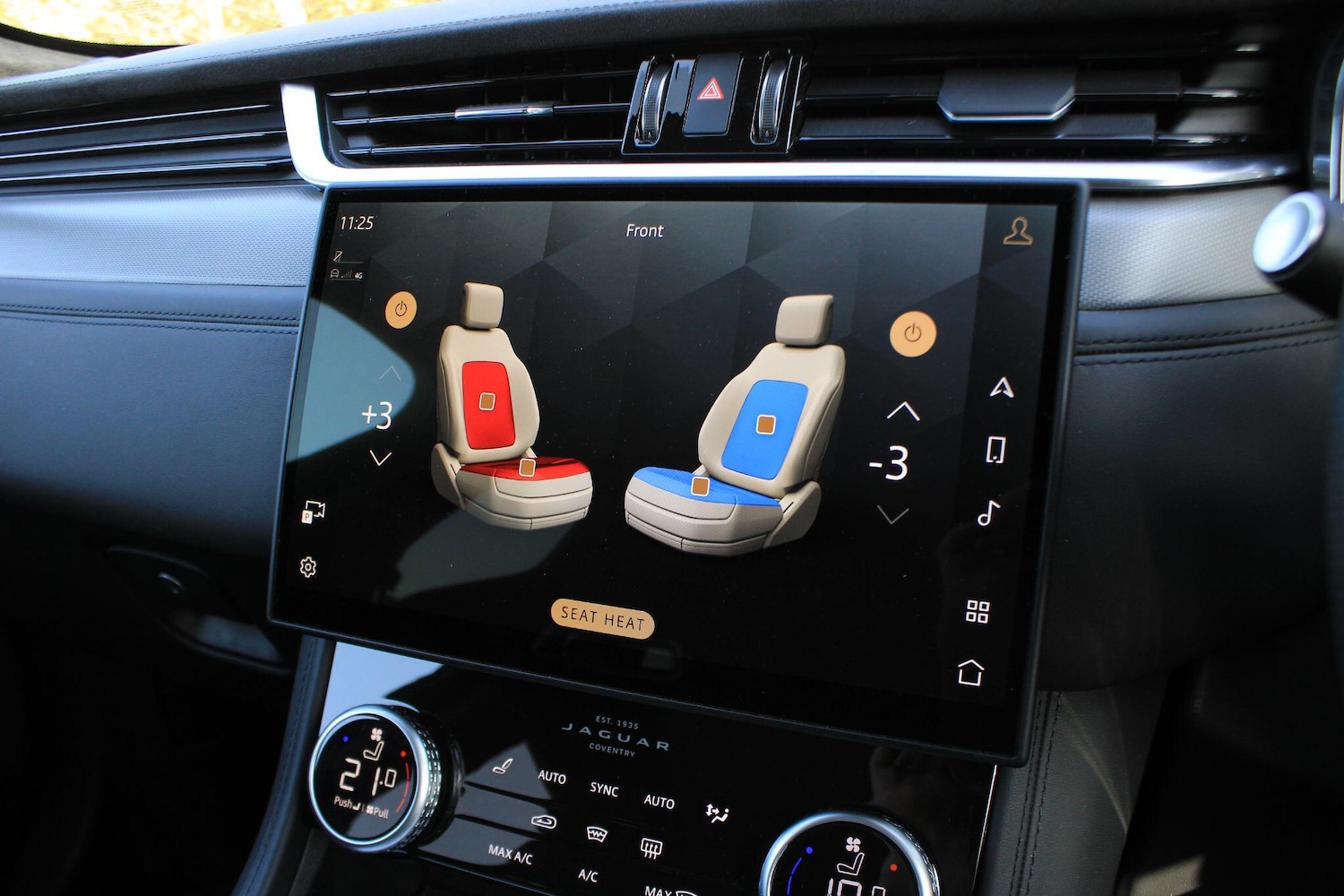 Used Jaguar F-Pace 2024 for sale - 78171379: Photo 28