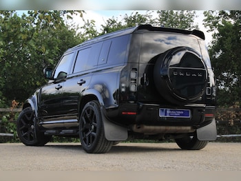 Used Land Rover Defender 2021 for sale - 79093893: Photo