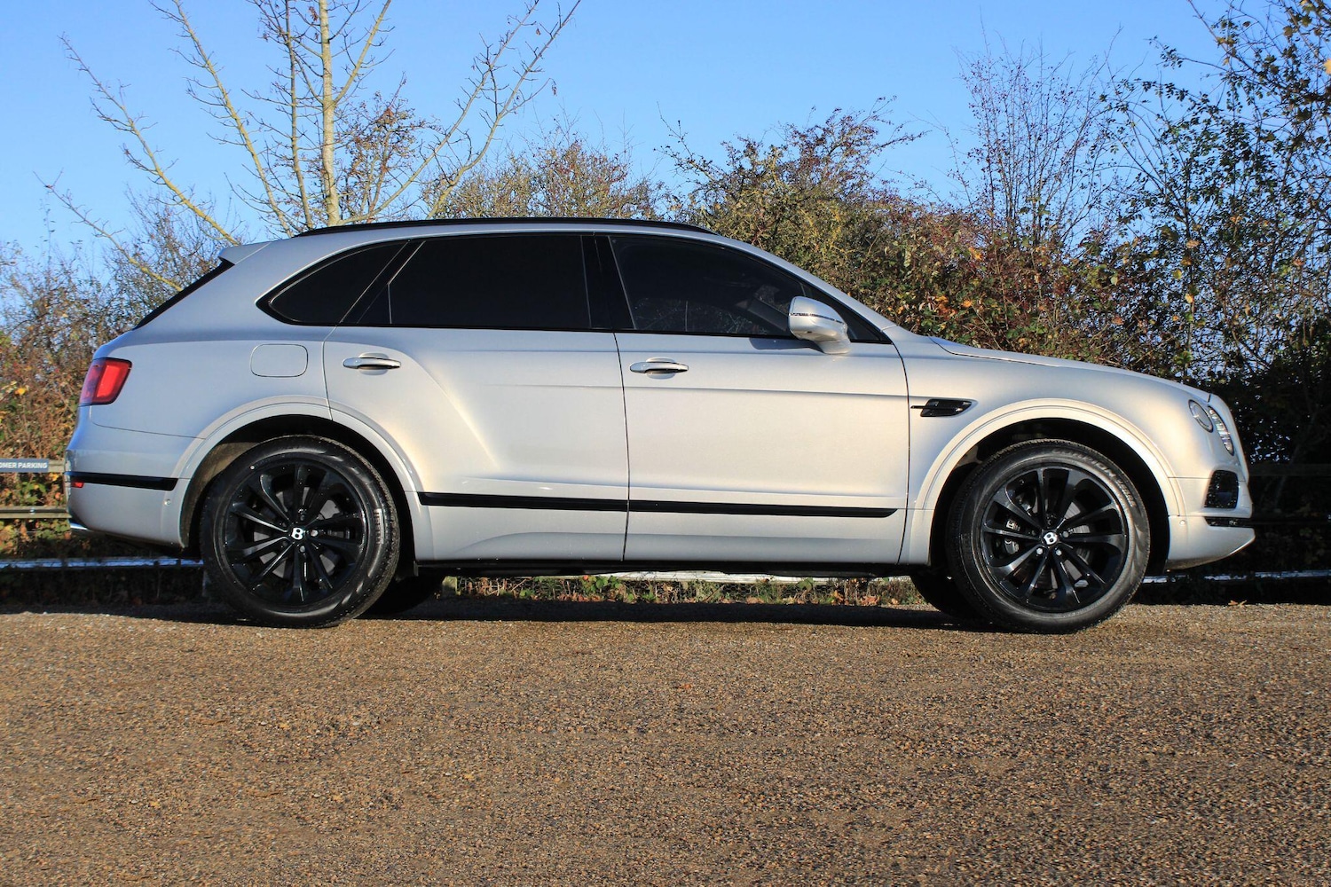 Used Bentley Bentayga 2016 for sale - 76606999: Photo 2