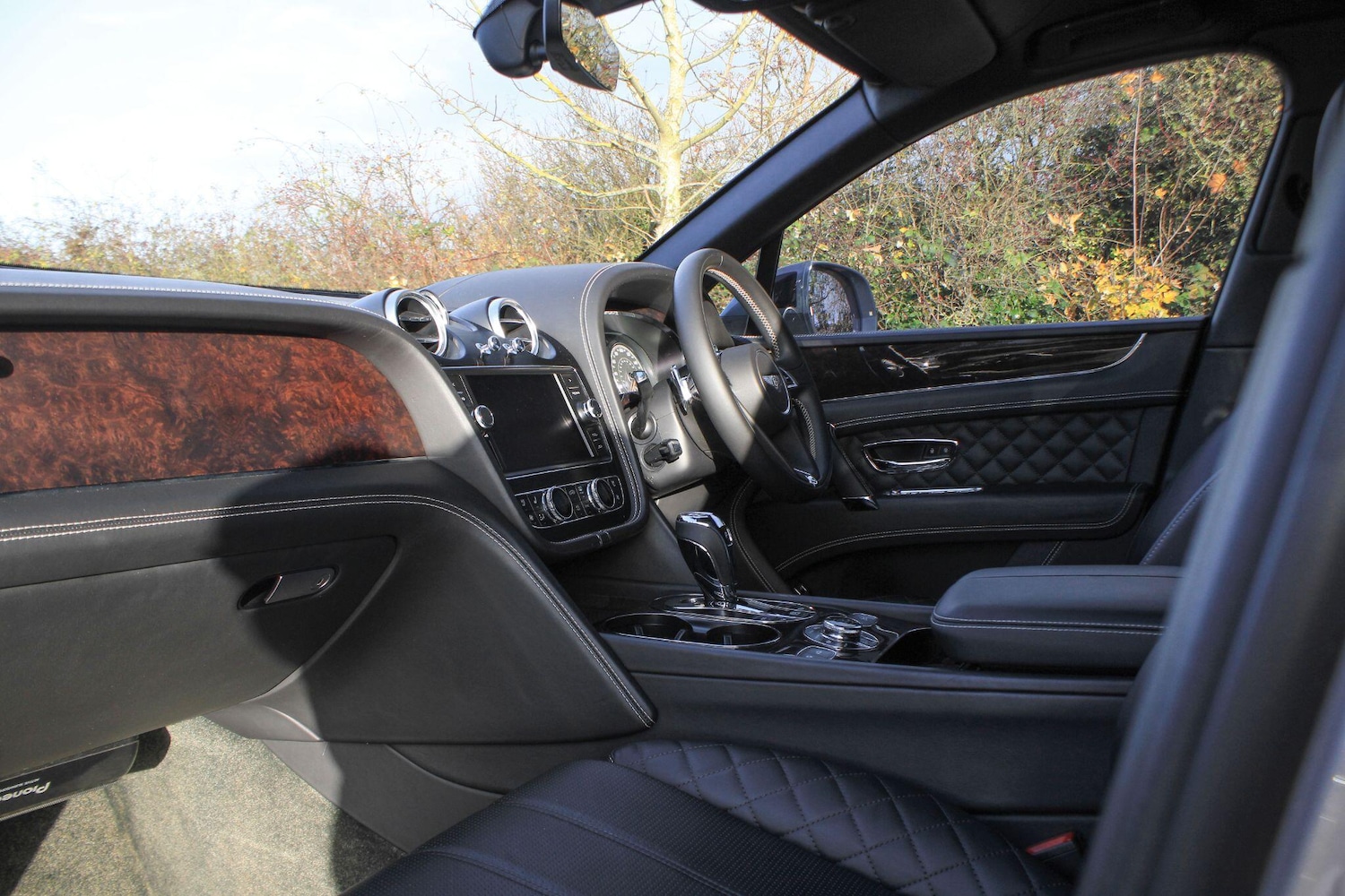 Used Bentley Bentayga 2016 for sale - 76606999: Photo 21