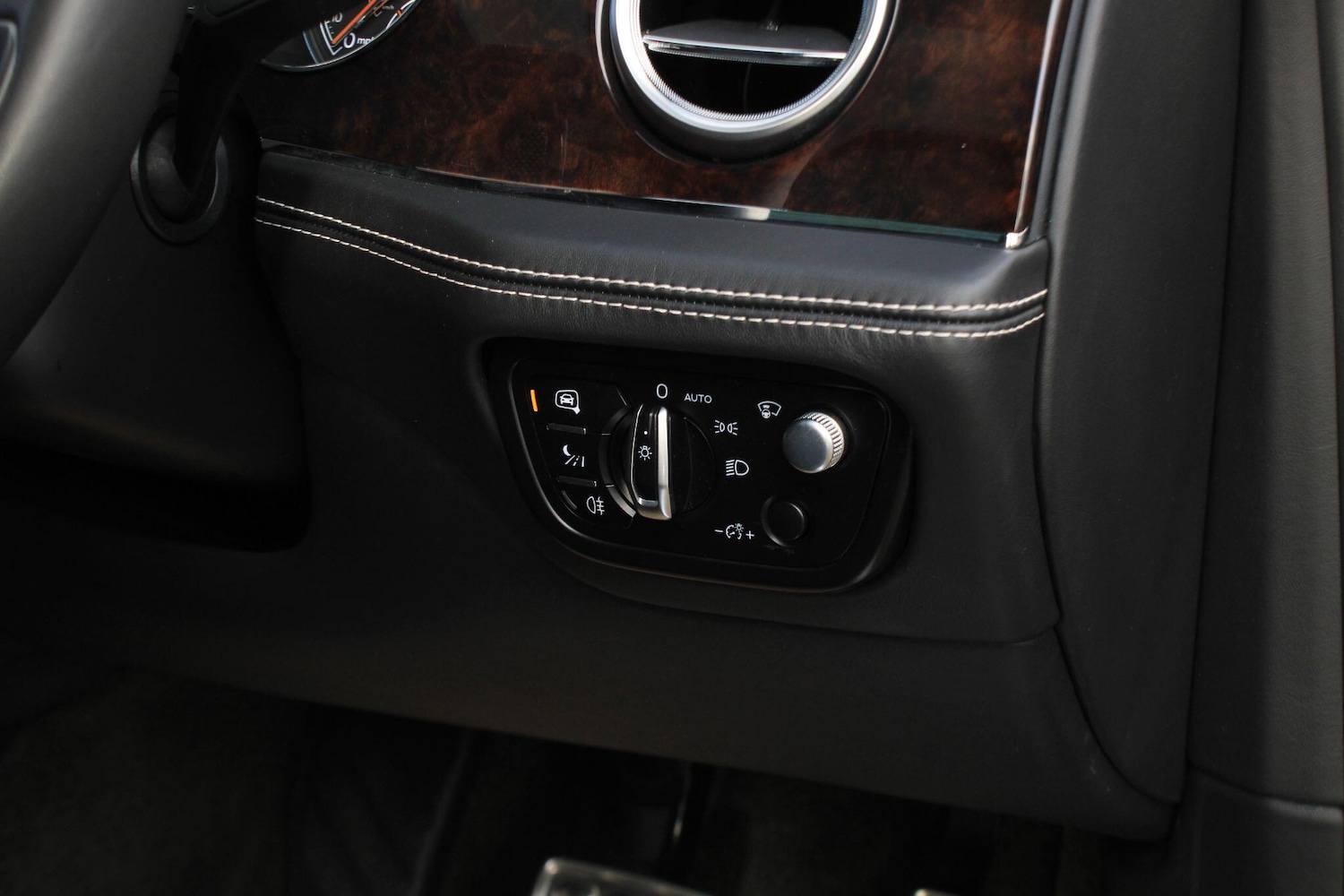 Used Bentley Bentayga 2016 for sale - 76606999: Photo 43