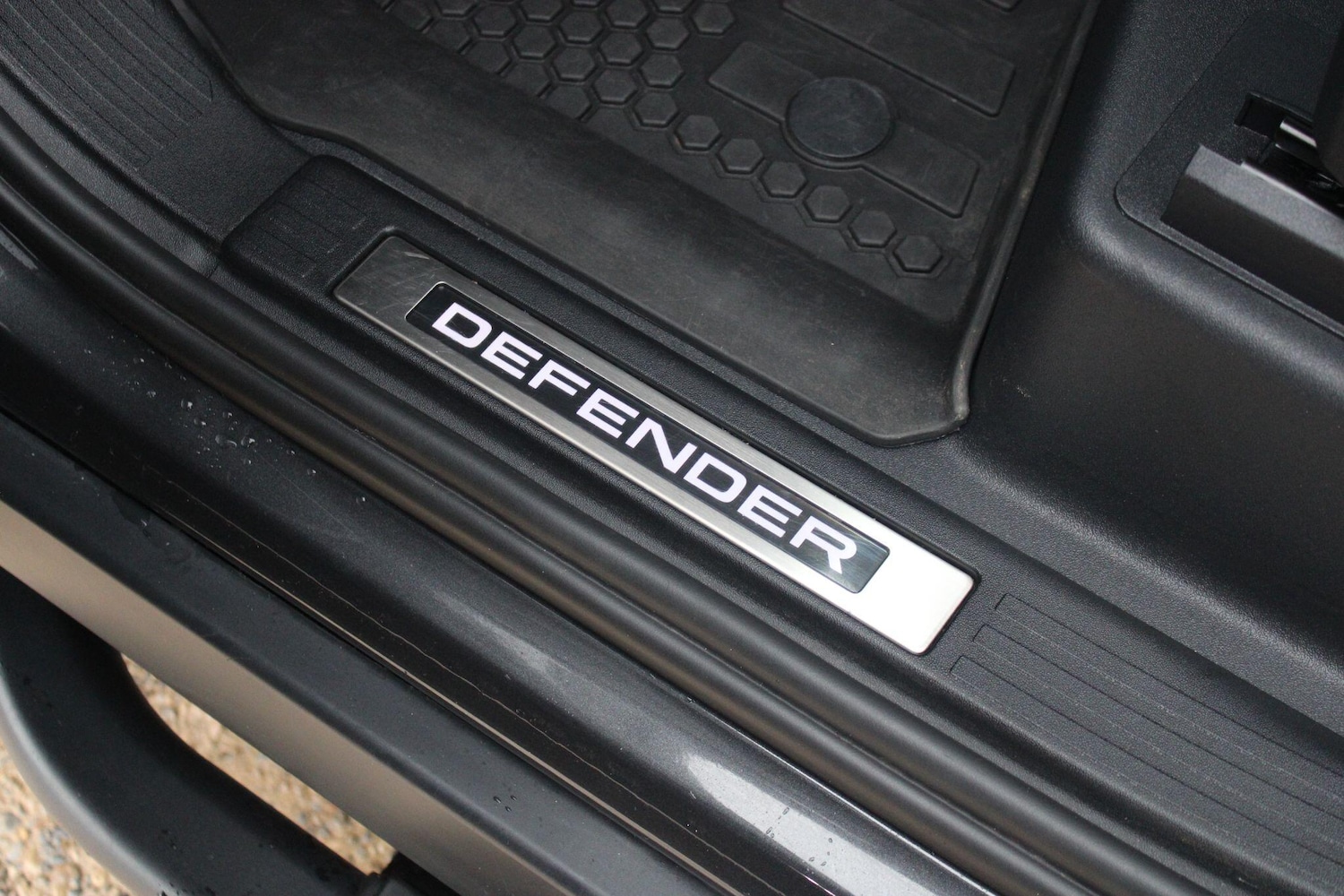 Used Land Rover Defender 2023 for sale - 76991438: Photo 40