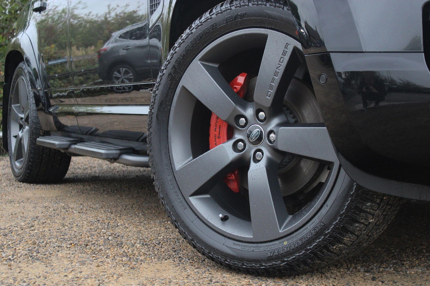 Used Land Rover Defender 2023 for sale - 76991438: Photo 9