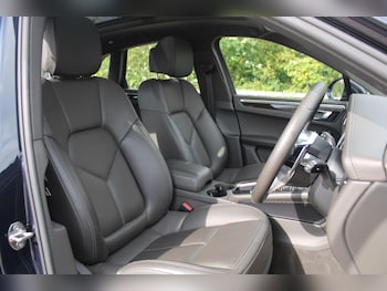 Used Porsche Macan 2017 for sale - 75989852: Photo