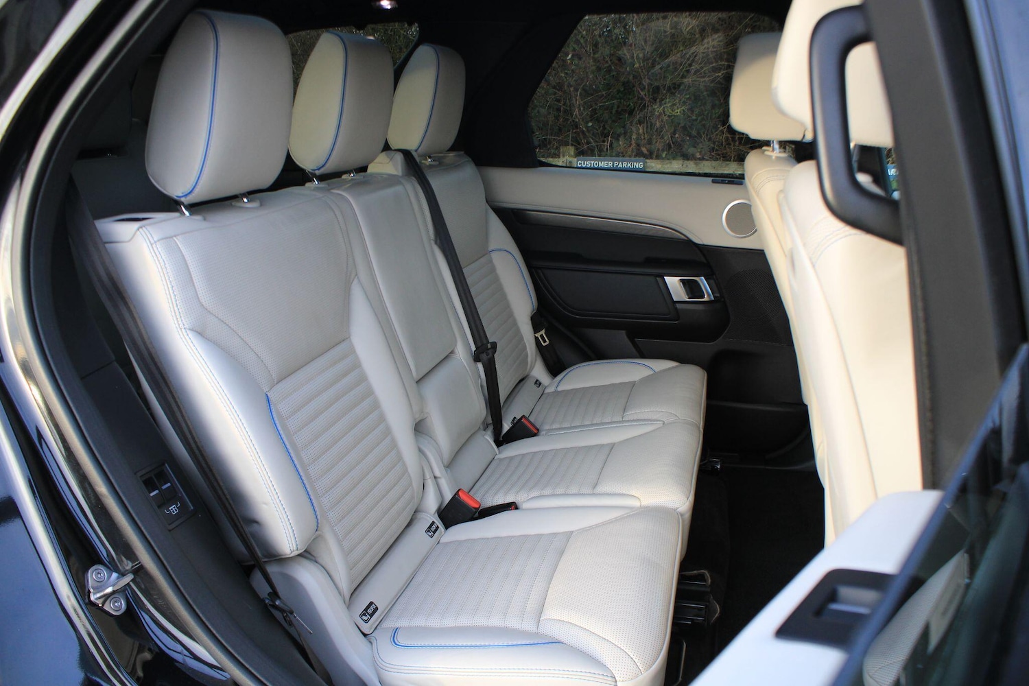 Used Land Rover Discovery 2018 for sale - 77230633: Photo 10