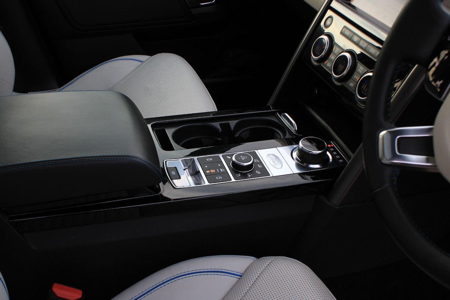 Used Land Rover Discovery 2018 for sale - 77230633: Photo 23