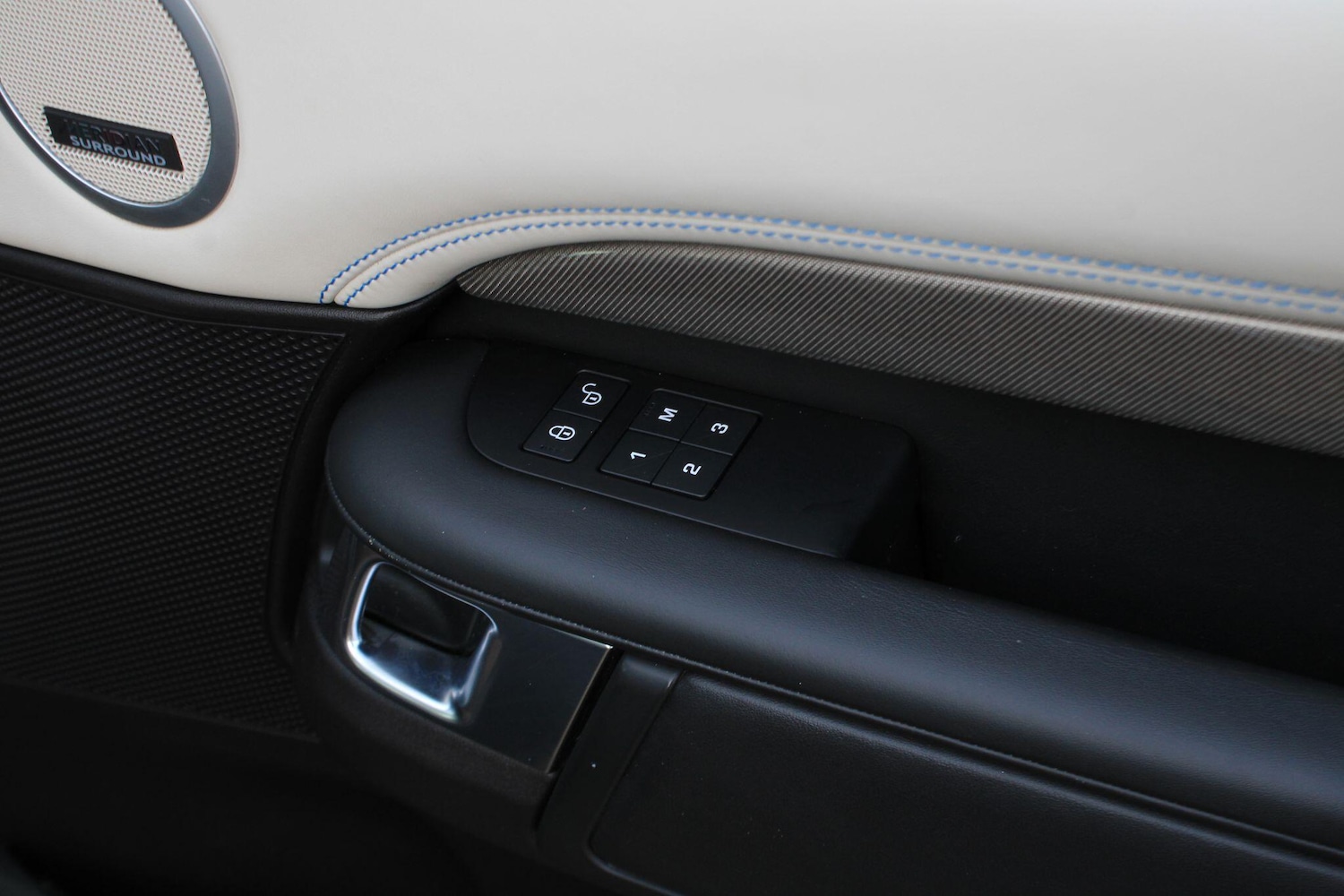 Used Land Rover Discovery 2018 for sale - 77230633: Photo 33