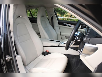 Used Porsche Panamera 2017 for sale - 78988421: Photo