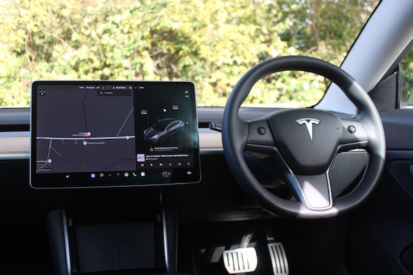 Used Tesla Model 3 2020 for sale - 76189266: Photo 10