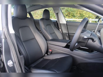 Used Tesla Model 3 2020 for sale - 76189266: Photo 4