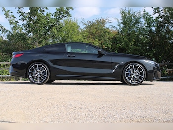 Used BMW 8 Series 2020 for sale - 75506932: Photo