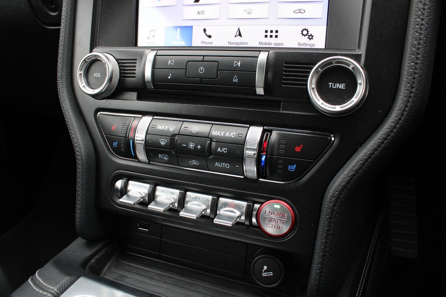 Used Ford Mustang 2020 for sale - 76992886: Photo 20