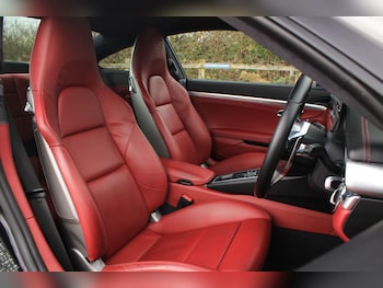 Used Porsche 911 2016 for sale - 77625341: Photo