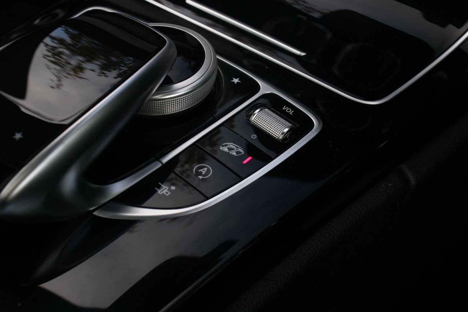 Used Mercedes-Benz C Class 2017 for sale - 76294616: Photo 32