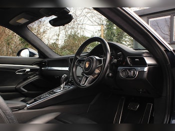 Used Porsche 911 2016 for sale - 77696436: Photo