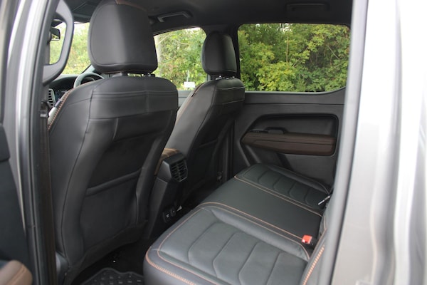 Used Volkswagen Amarok 2023 for sale - 75553076: Photo 24