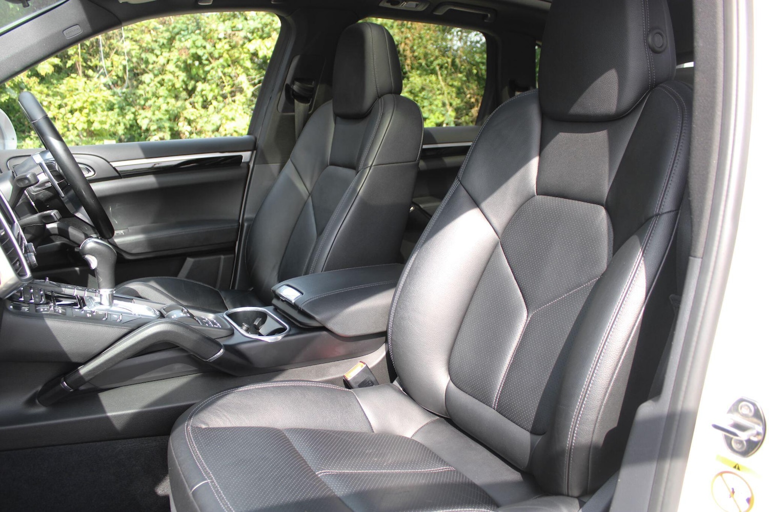 Used Porsche Cayenne 2016 for sale - 76899684: Photo 18