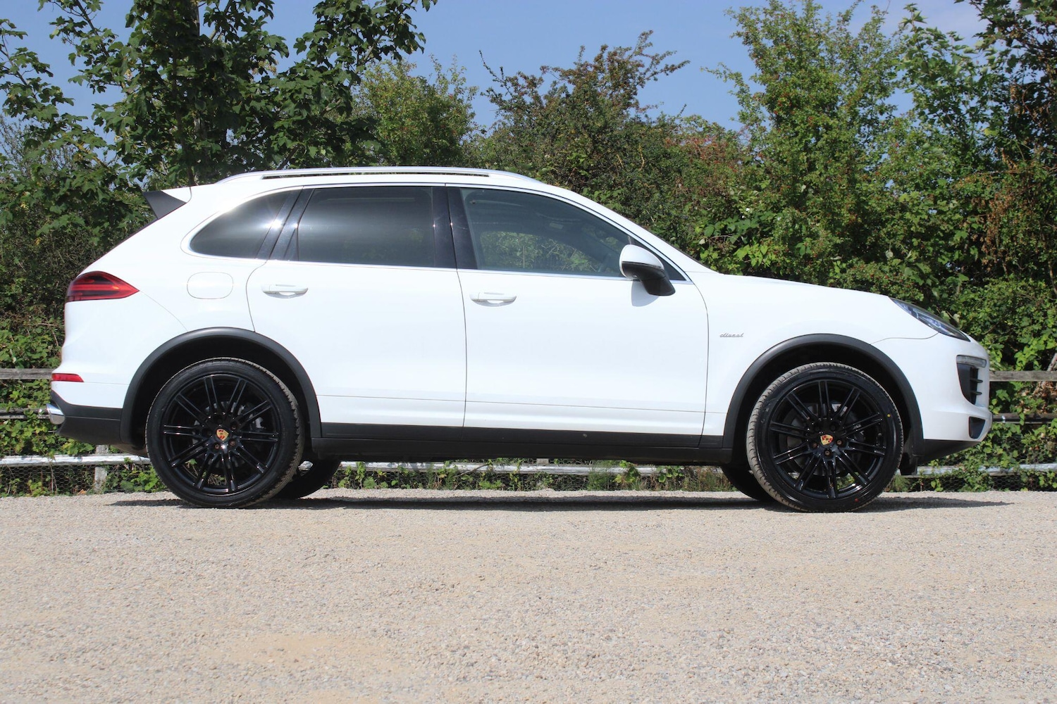 Used Porsche Cayenne 2016 for sale - 76899684: Photo 2