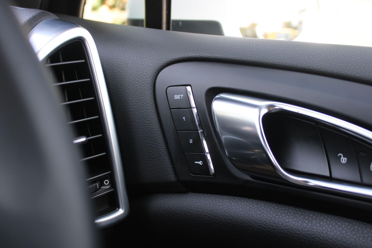 Used Porsche Cayenne 2016 for sale - 76899684: Photo 31