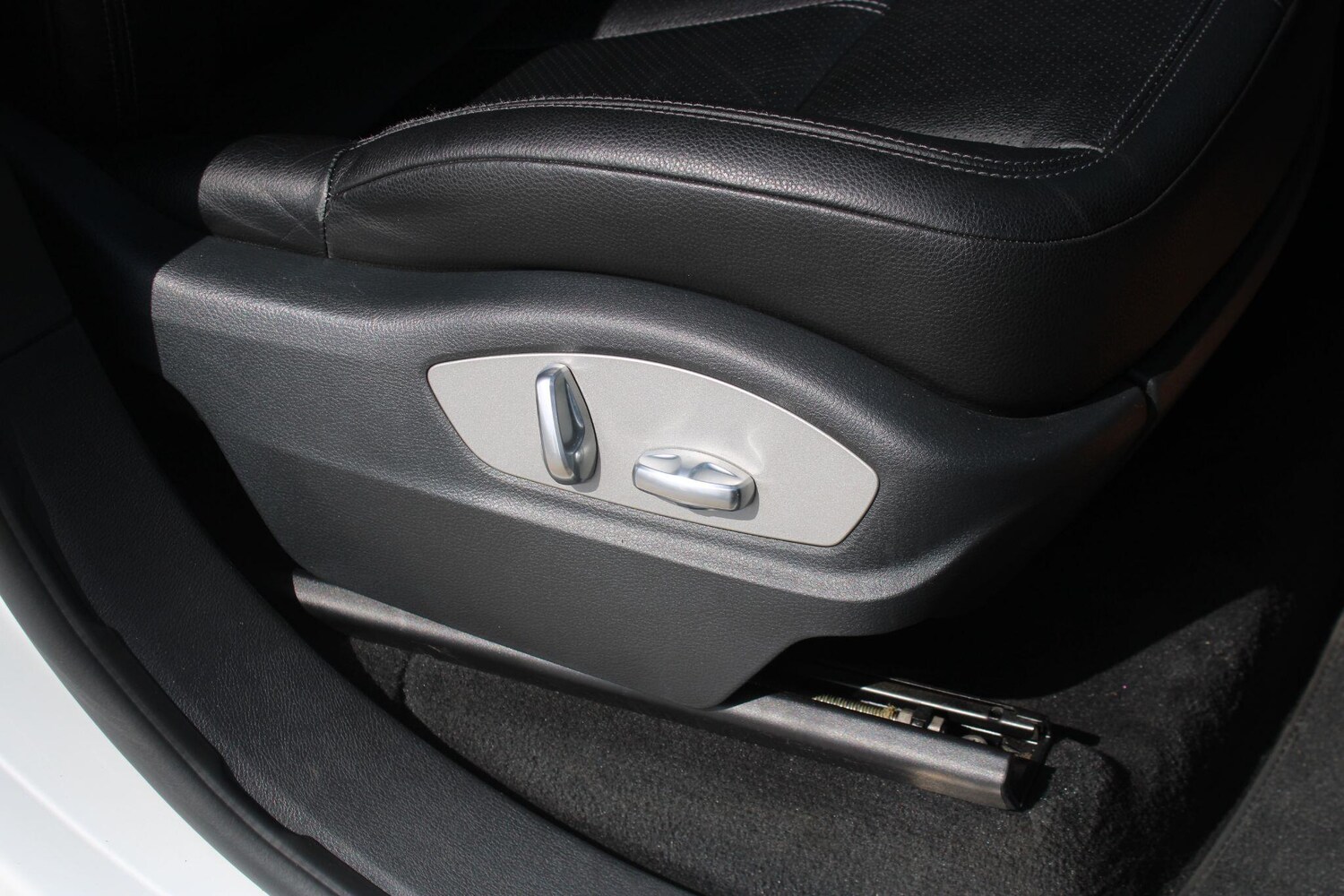 Used Porsche Cayenne 2016 for sale - 76899684: Photo 32