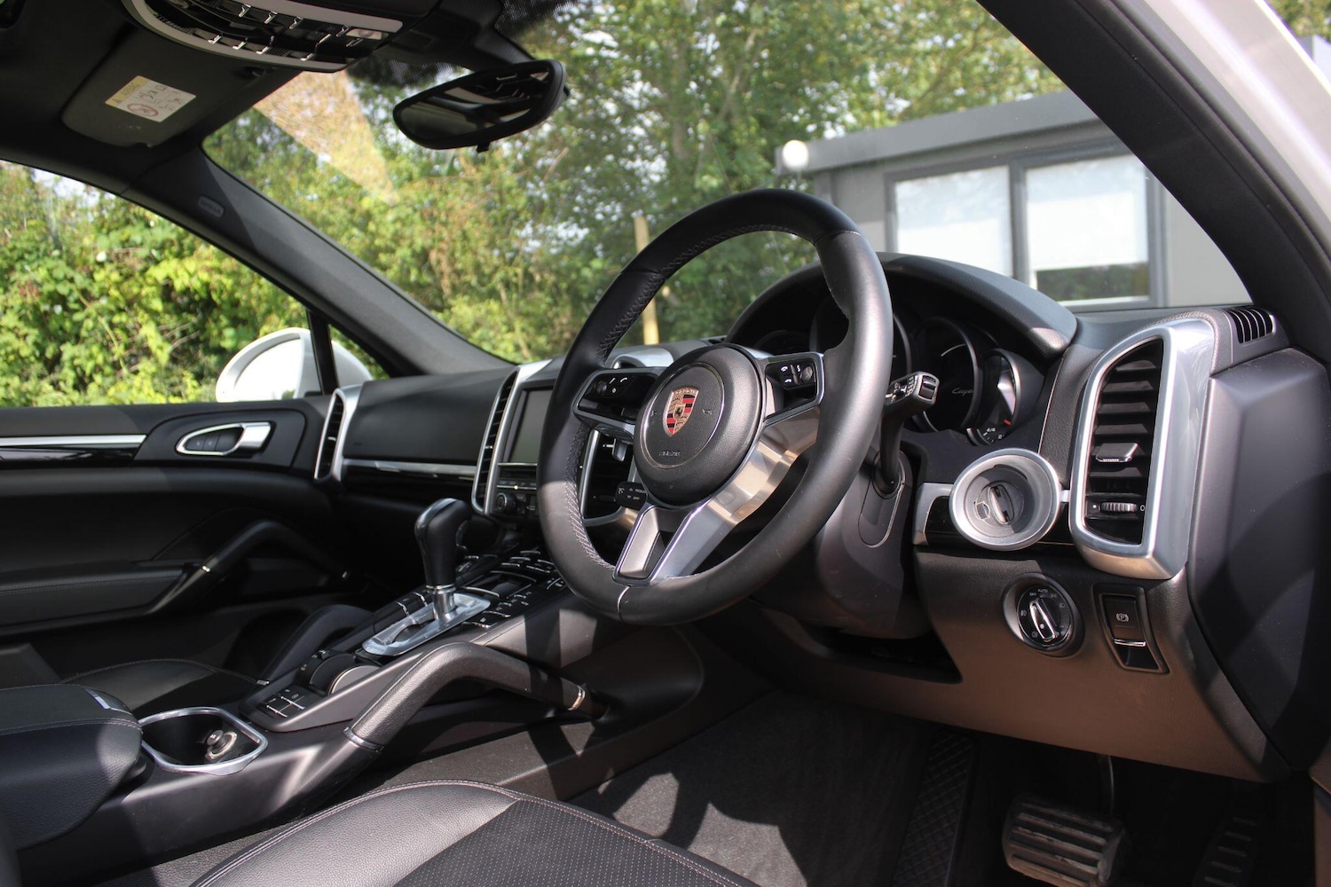 Used Porsche Cayenne 2016 for sale - 76899684: Photo 5